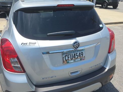 Used 2016 Buick Encore Convenience FWD image 3