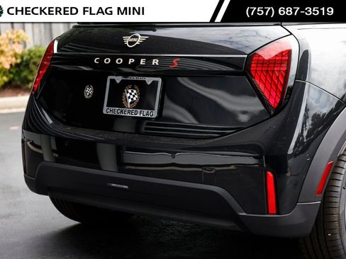 Used 2025 MINI Cooper S FWD image 9