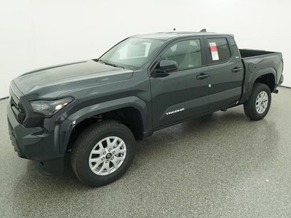 New 2025 Toyota Tacoma SR5