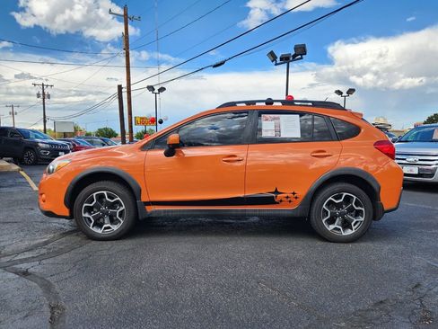 Used 2014 Subaru Crosstrek 2.0i Premium AWD/4WD image 4