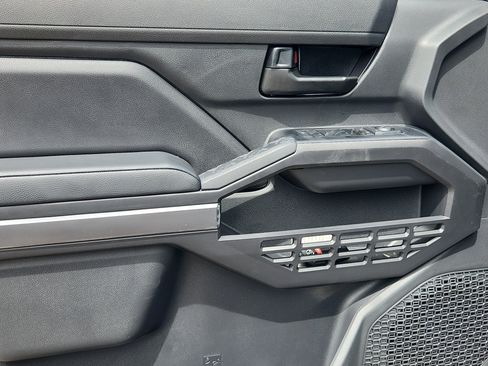 New 2026 Toyota Tacoma SR5 AWD/4WD image 6