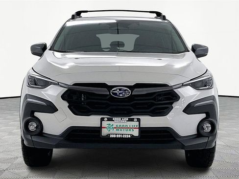 Used 2024 Subaru Crosstrek 2.5i Limited w/ Crosstrek Mirror Package image 2