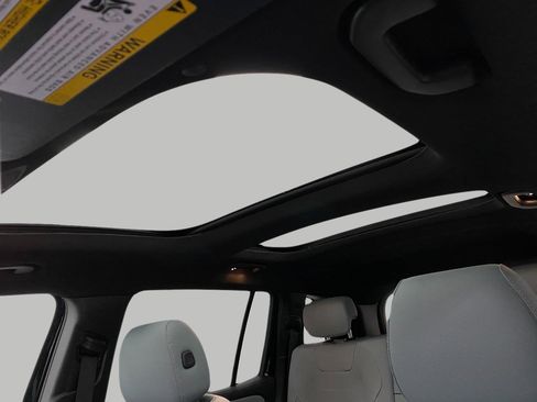 New 2026 Mercedes-Benz GLB 250 4MATIC image 30