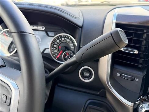 Used 2024 RAM 2500 Laramie image 24