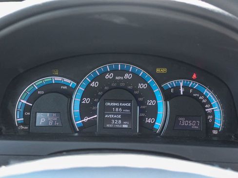 Used 2012 Toyota Camry LE image 29