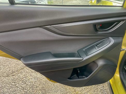 Used 2023 Subaru Crosstrek 2.0i Premium image 31