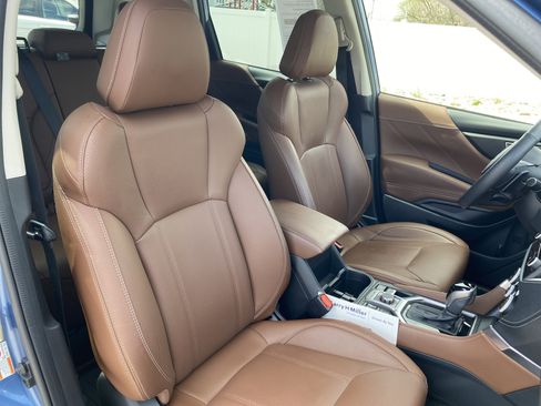 Used 2020 Subaru Forester Touring image 21