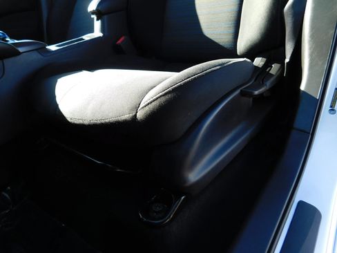 Used 2022 Nissan Leaf S FWD image 18
