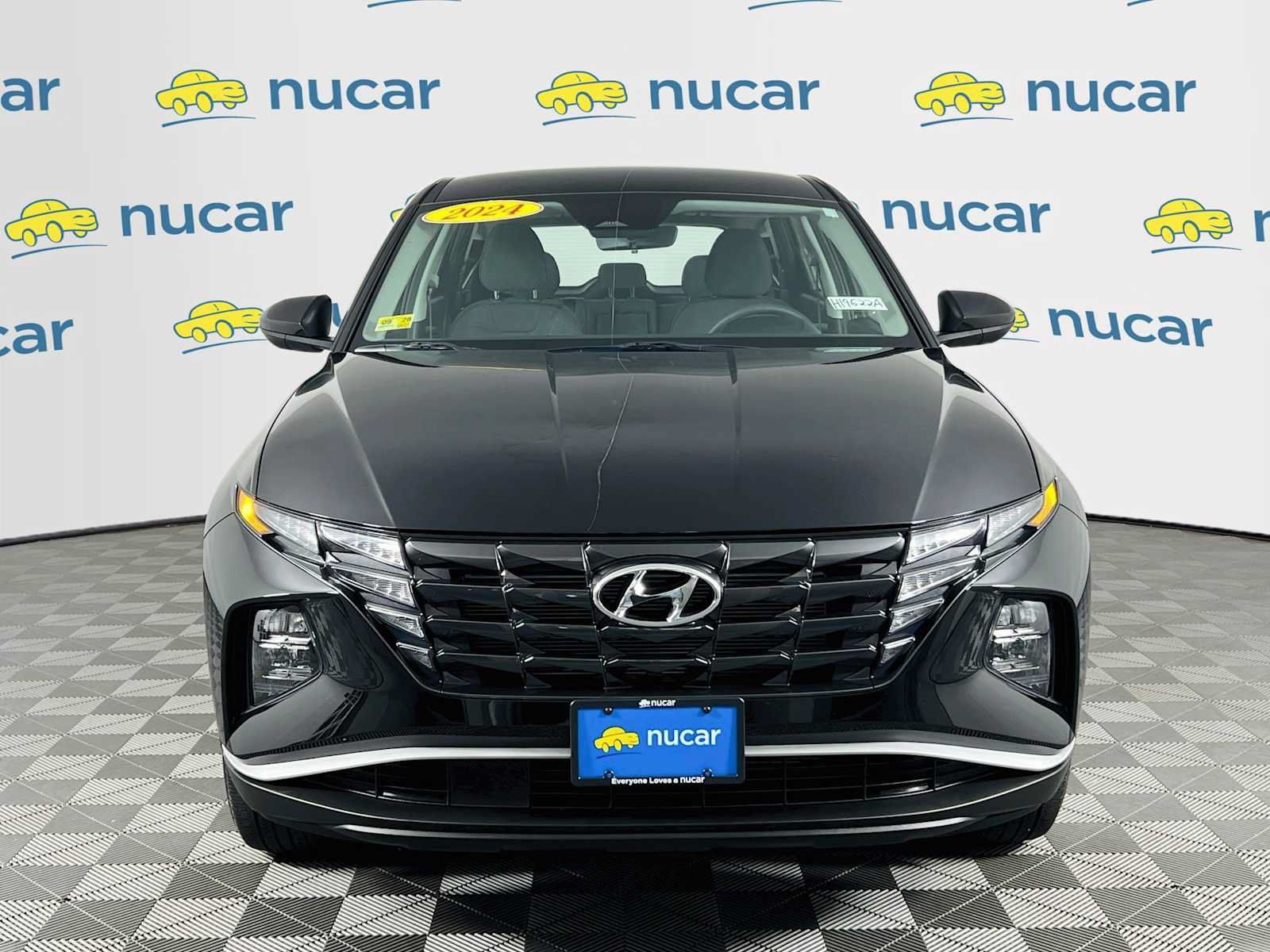 Certified 2024 Hyundai Tucson SE AWD/4WD image 2