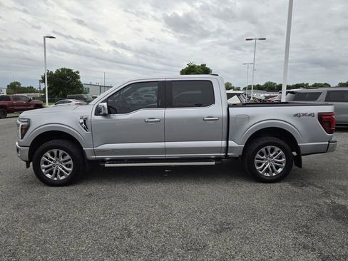 Used 2024 Ford F150 Lariat AWD/4WD image 4