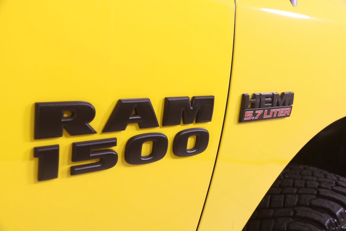 Used 2016 RAM 1500 Sport w/ Stinger Yellow Sport Package AWD/4WD image 36