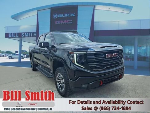 Used 2023 GMC Sierra 1500 AT4 w/ AT4 Premium Package AWD/4WD image 1