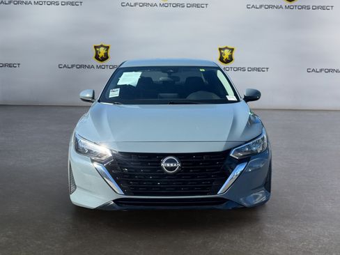 Used 2024 Nissan Sentra SV FWD image 8