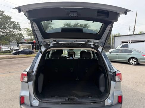 Used 2022 Ford Escape S FWD image 29