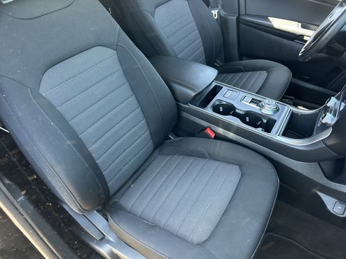 Used 2023 Ford Edge SE AWD/4WD image 11