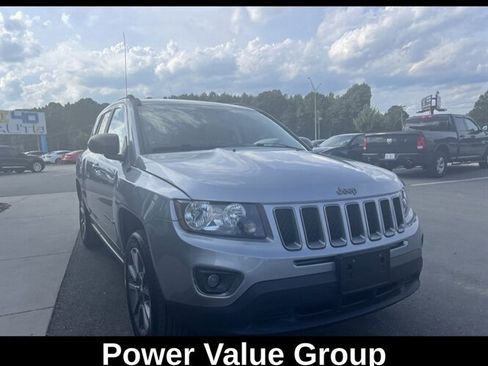 Used 2017 Jeep Compass Sport w/ Power Value Group AWD/4WD image 5