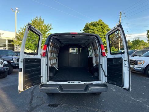 Used 2023 Chevrolet Express 2500 w/ Driver Convenience Package image 24