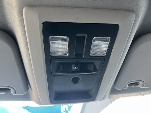 Used 2012 RAM 1500 Classic SLT image 25