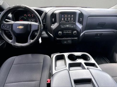 Used 2020 Chevrolet Silverado 1500 Custom w/ Custom Value Package image 16