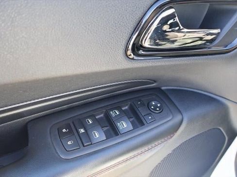 Used 2023 Dodge Durango GT image 23