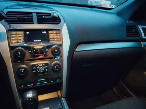 Used 2015 Ford Explorer 4WD Police Interceptor image 21