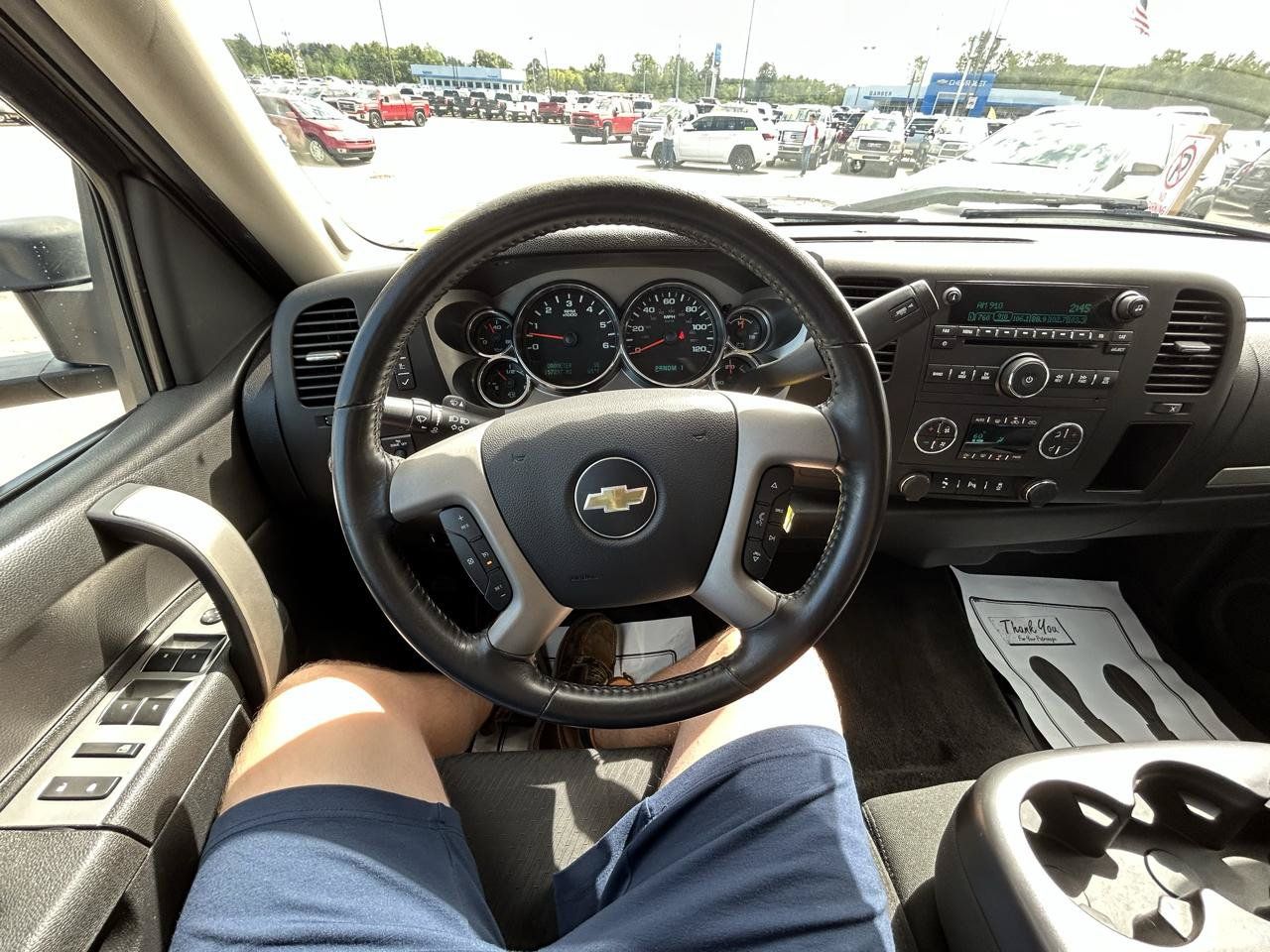 Used 2013 Chevrolet Silverado 2500 LT w/ Interior Plus Package AWD/4WD image 26