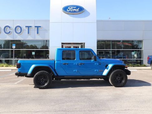 Used 2021 Jeep Gladiator Mojave AWD/4WD image 15