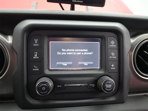 Used 2020 Jeep Gladiator Sport w/ Quick Order Package 24S image 24