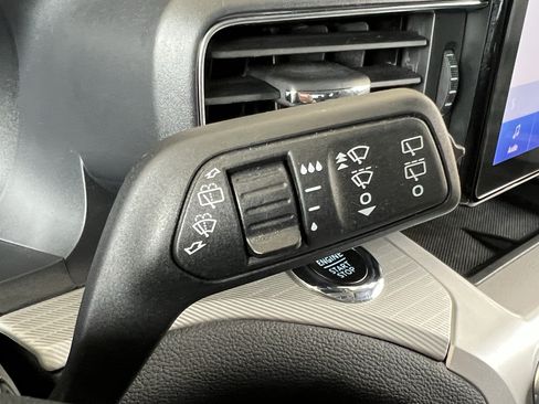 Used 2023 Ford Explorer XLT w/ Equipment Group 202A AWD/4WD image 37