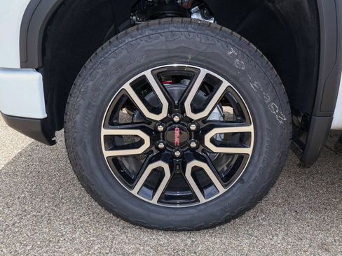 New 2026 GMC Sierra 1500 AT4 AWD/4WD image 36