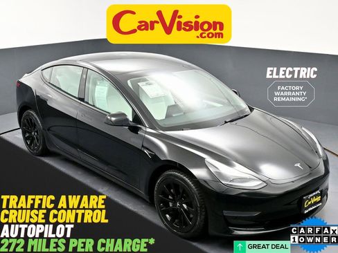 Used 2023 Tesla Model 3 Standard Range image 1