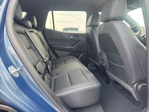 Used 2025 Chevrolet Equinox LT w/ Convenience Package II FWD image 16