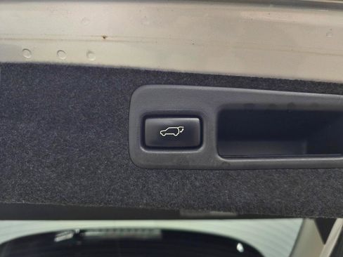 Used 2013 Lexus RX 450h AWD w/ Navigation Pkg image 36