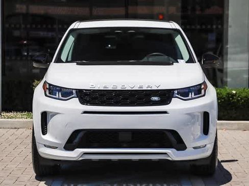 New 2024 Land Rover Discovery Sport S image 2