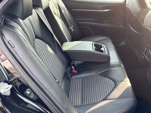 Certified 2022 Toyota Camry SE image 40