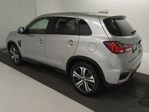 Used 2025 Mitsubishi Outlander Sport ES AWD/4WD image 3