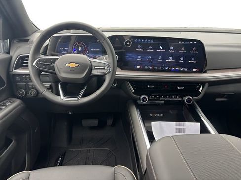 New 2026 Chevrolet Suburban Premier w/ Sun And Tow Package image 10