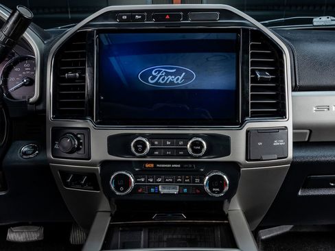 Used 2022 Ford F250 Lariat w/ Black Appearance Package AWD/4WD image 23