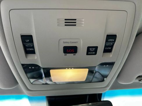 Used 2018 Lexus ES 350 w/ Navigation System Package image 29