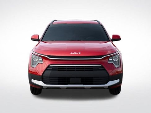 New 2026 Kia Niro EX FWD image 2