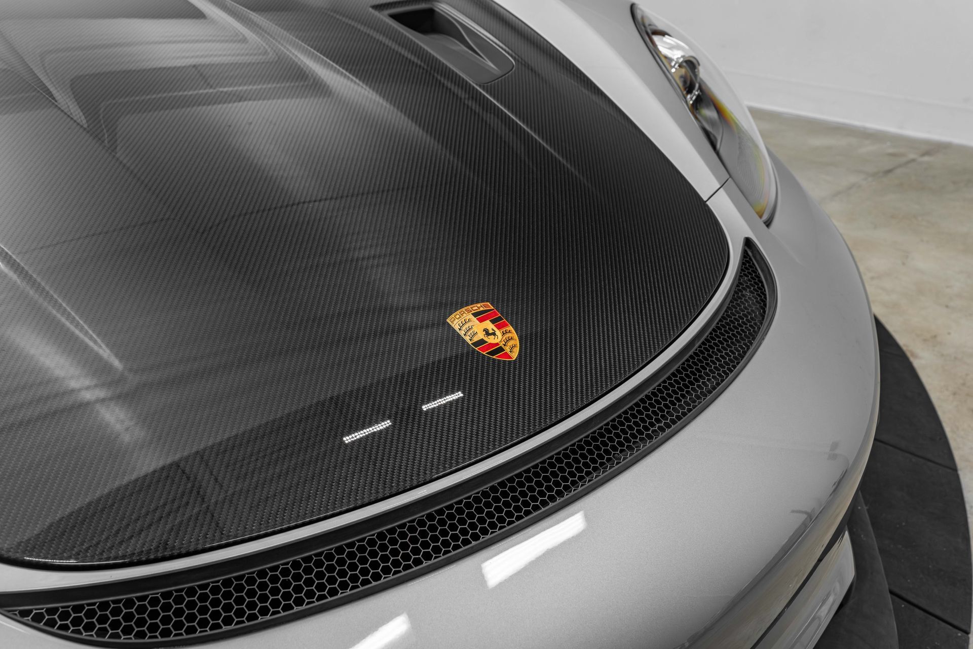 Used 2023 Porsche 718 Cayman GT4 RS RWD image 18