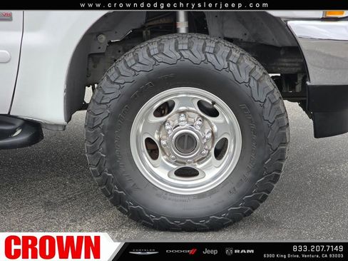 Used 2004 Ford F350 Lariat image 9