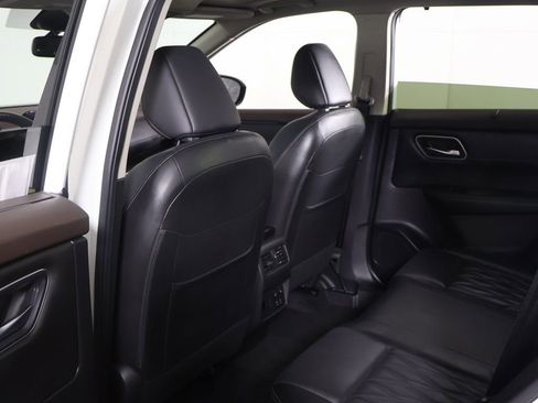 Used 2023 Nissan Rogue Platinum w/ Platinum Premium Package image 30