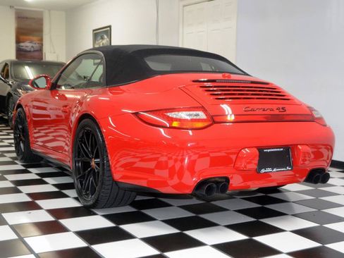 Used 2009 Porsche 911 Carrera S RWD image 8