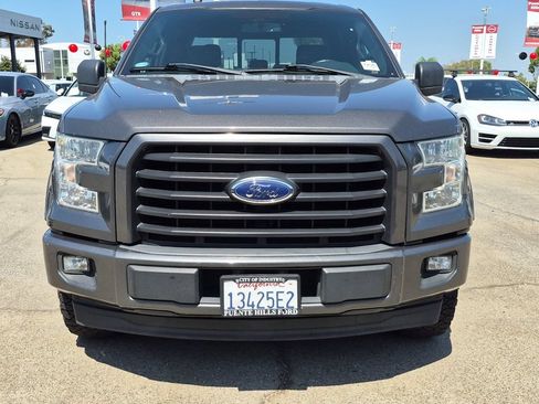 Used 2017 Ford F150 XLT w/ Equipment Group 302A Luxury RWD image 2