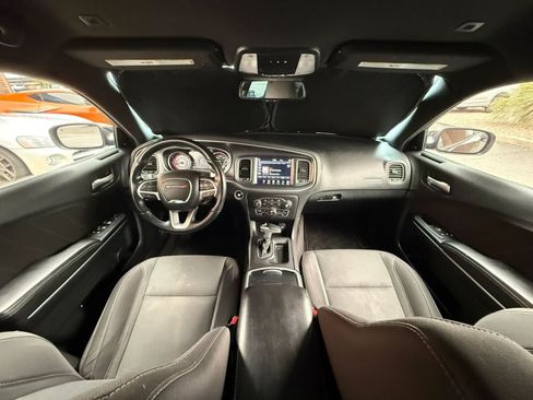Used 2018 Dodge Charger R/T RWD image 44