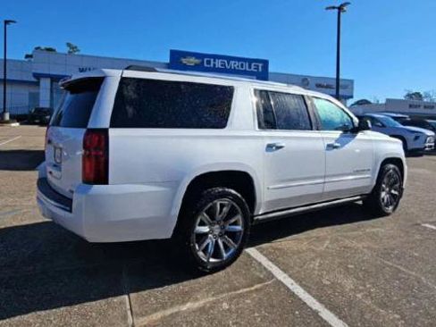 Certified 2019 Chevrolet Suburban Premier image 8