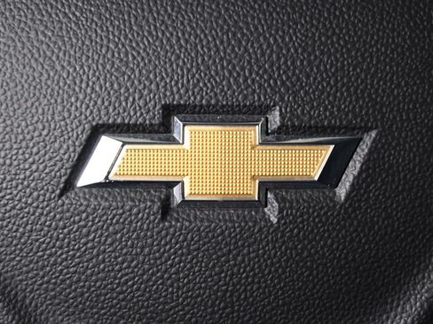Used 2025 Chevrolet TrailBlazer LT AWD/4WD image 36