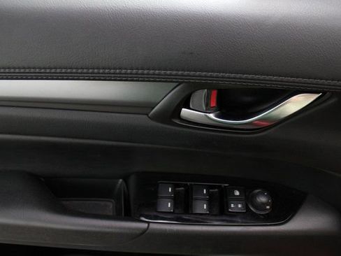 Used 2020 MAZDA CX-5 Touring image 22
