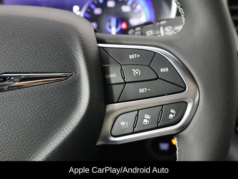 New 2026 Chrysler Pacifica Select FWD image 10